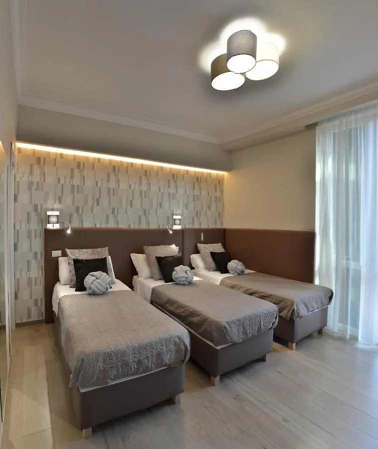 Bed & Breakfast At Your Place Řím