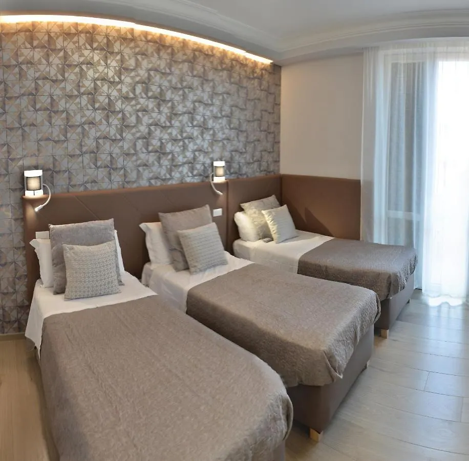 Bed & Breakfast At Your Place Řím